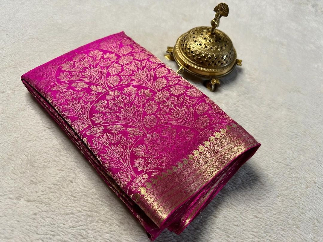 Digital Print Mysore Silk Saree In Pink With Traditional Zari Border