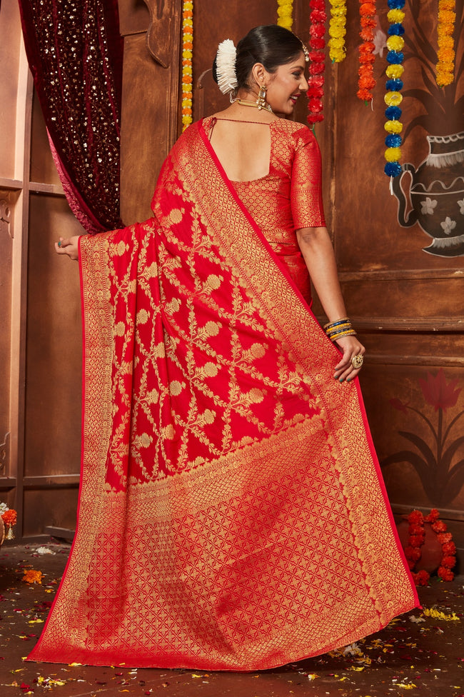 Designer Sarees Under One Roof