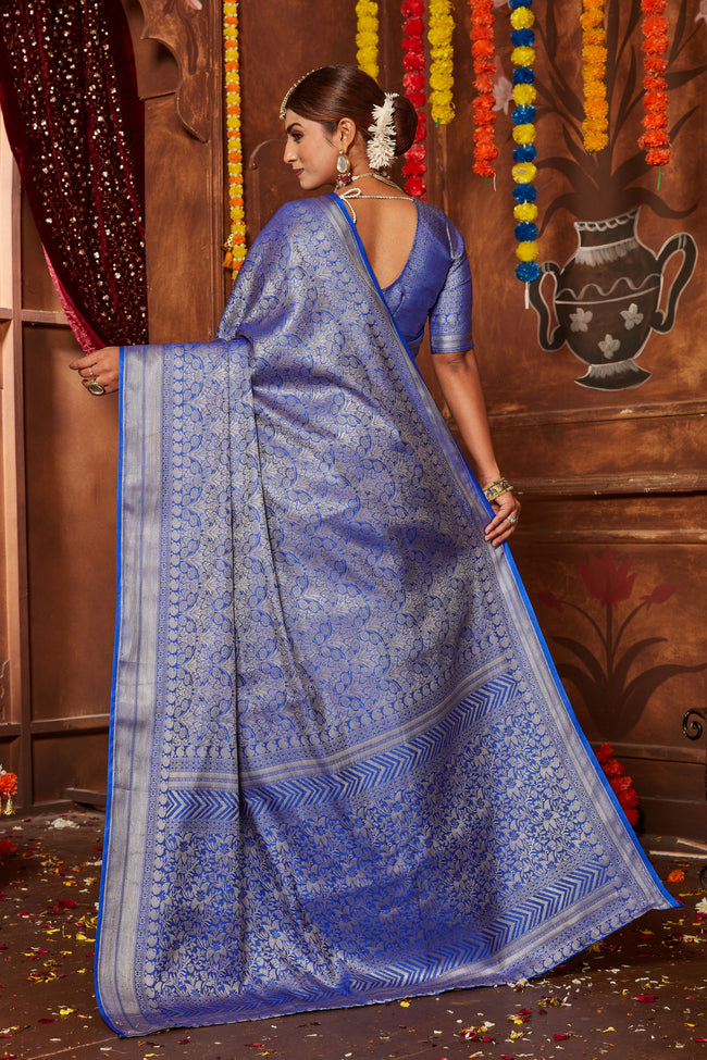 Heritage Threads: Handwoven Saree Collection