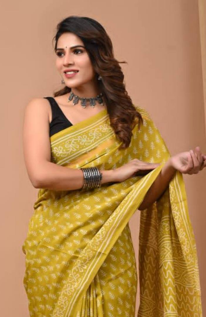 The Modern Classic | Shop Sarees Online
