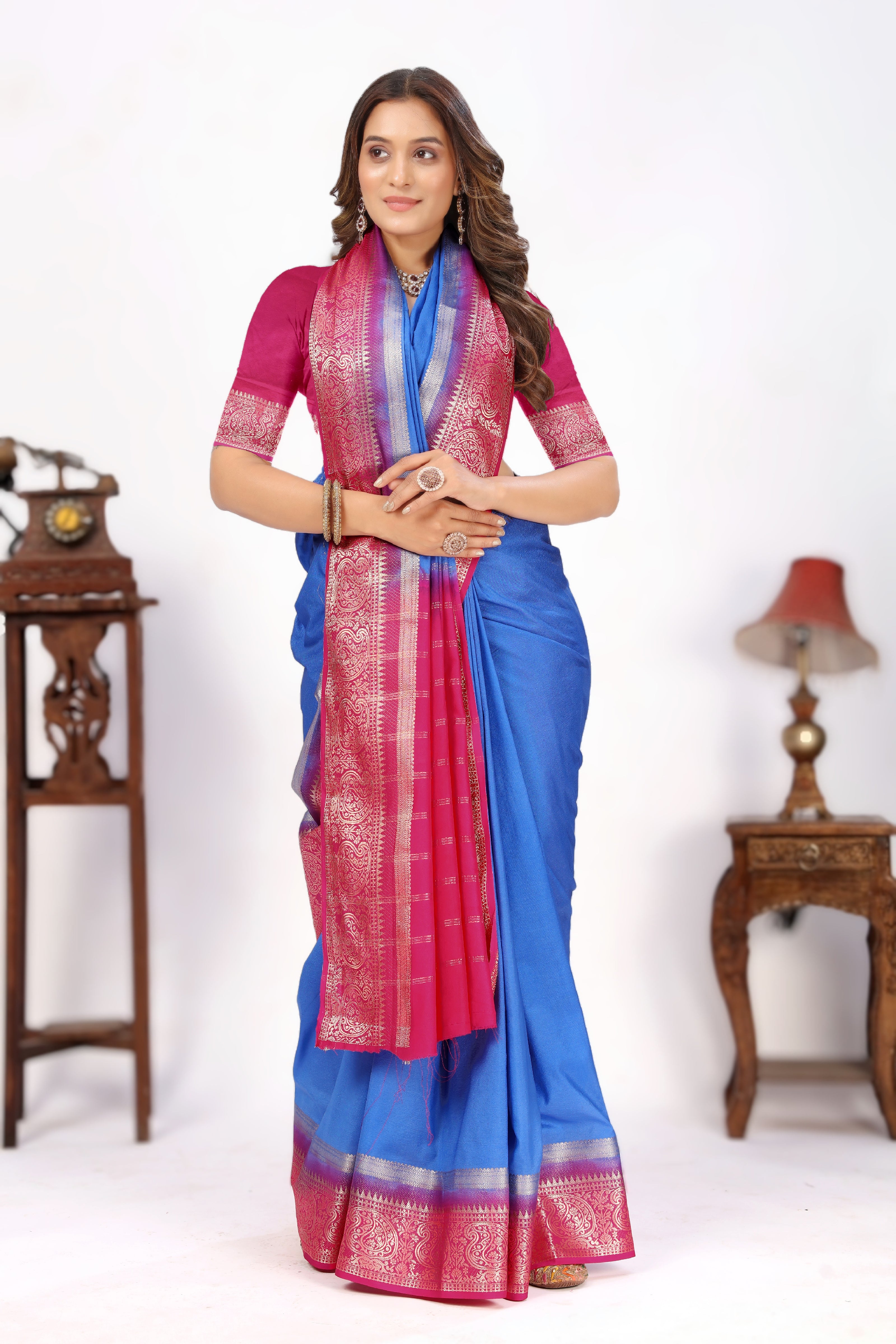 Modern Sarees Online | Contemporary Ethnic Fashion