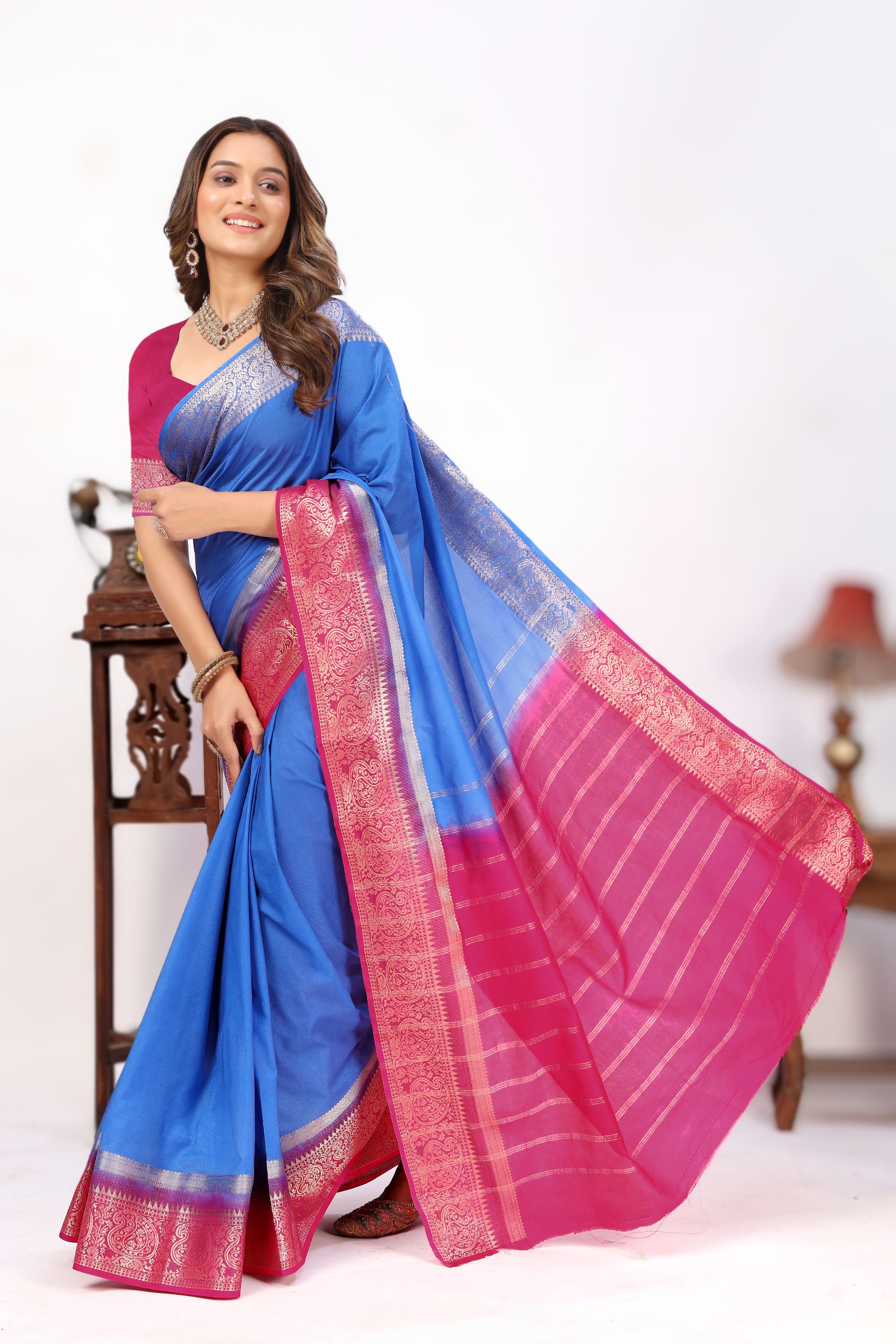 Modern Sarees Online | Contemporary Ethnic Fashion
