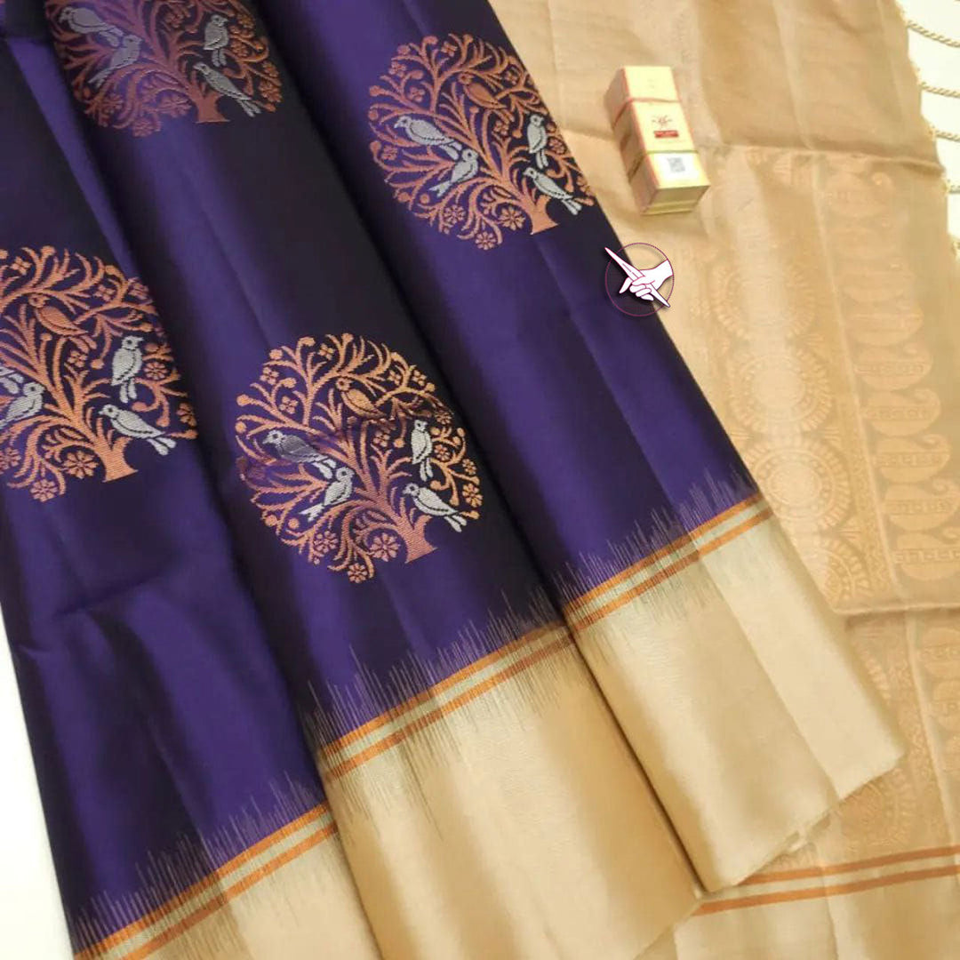 Kanchi Glow Navy Blue Lichi Silk Saree With Weaving Highlights