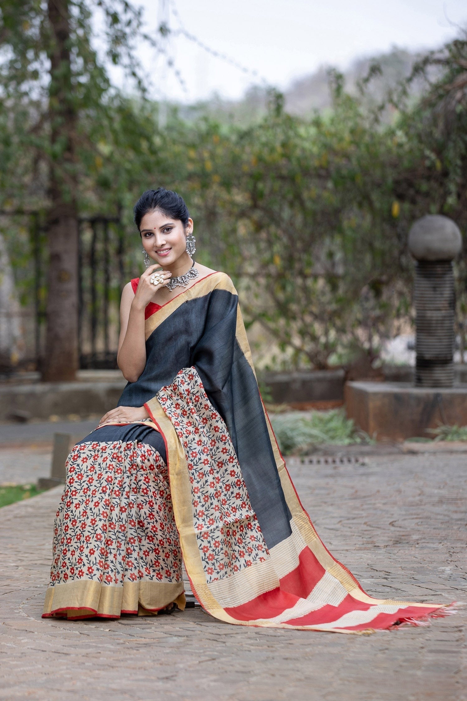 Black Colour Printed Tussar Silk Saree With Unstitched Blouse