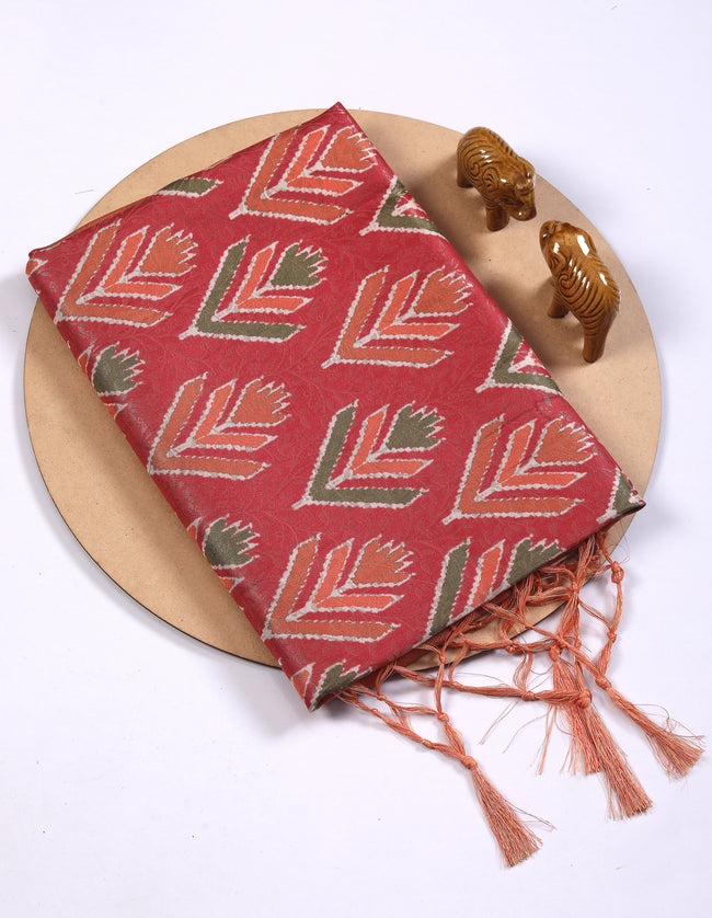 Made for grace meant for you with this Soft Pure silk Saree