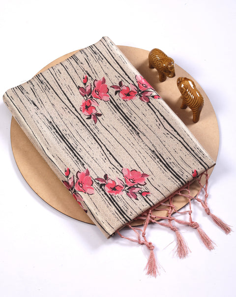 Luxury woven just for you with this Softy Silk Saree