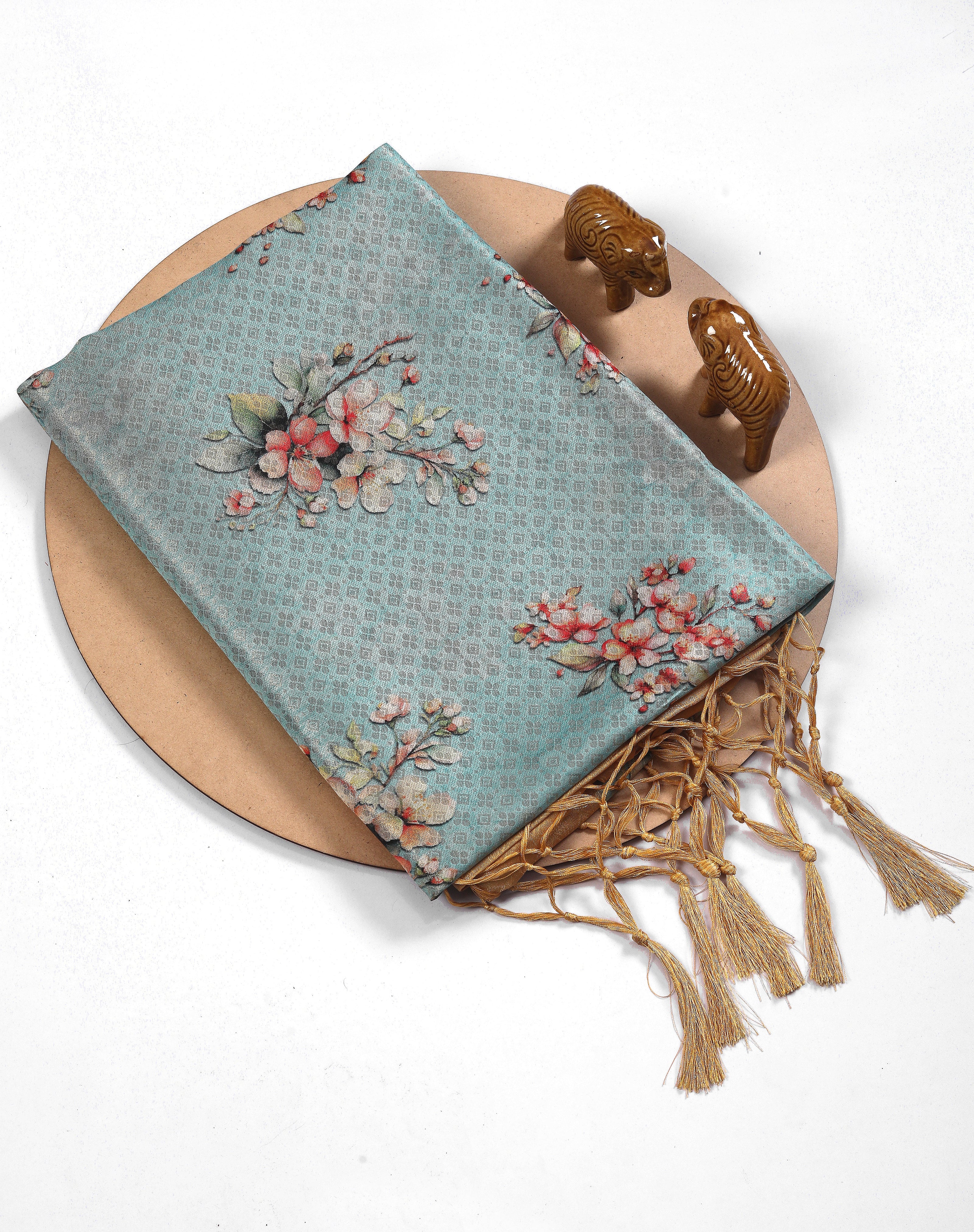 Ikkat Print Saree Soft Handloom Weave For Daily Elegance