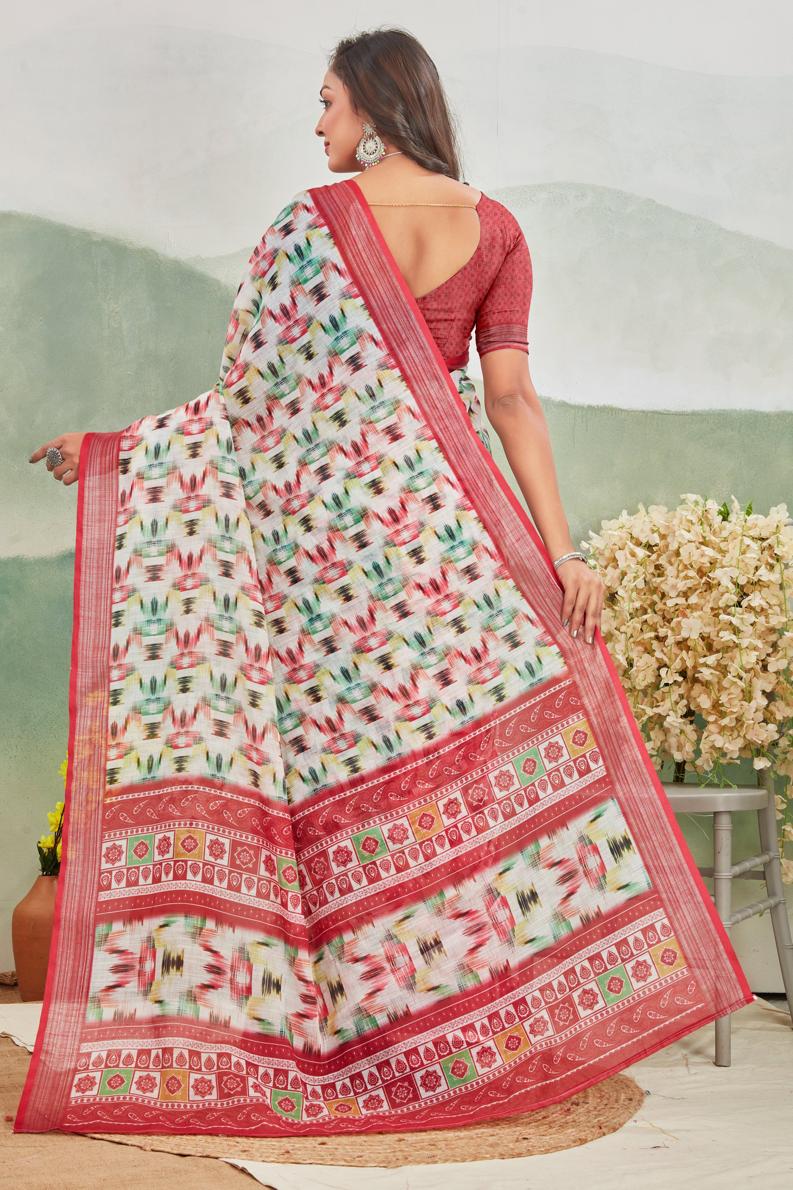 Luxurious Linen Digital Print Multicolor Saree With Blouse