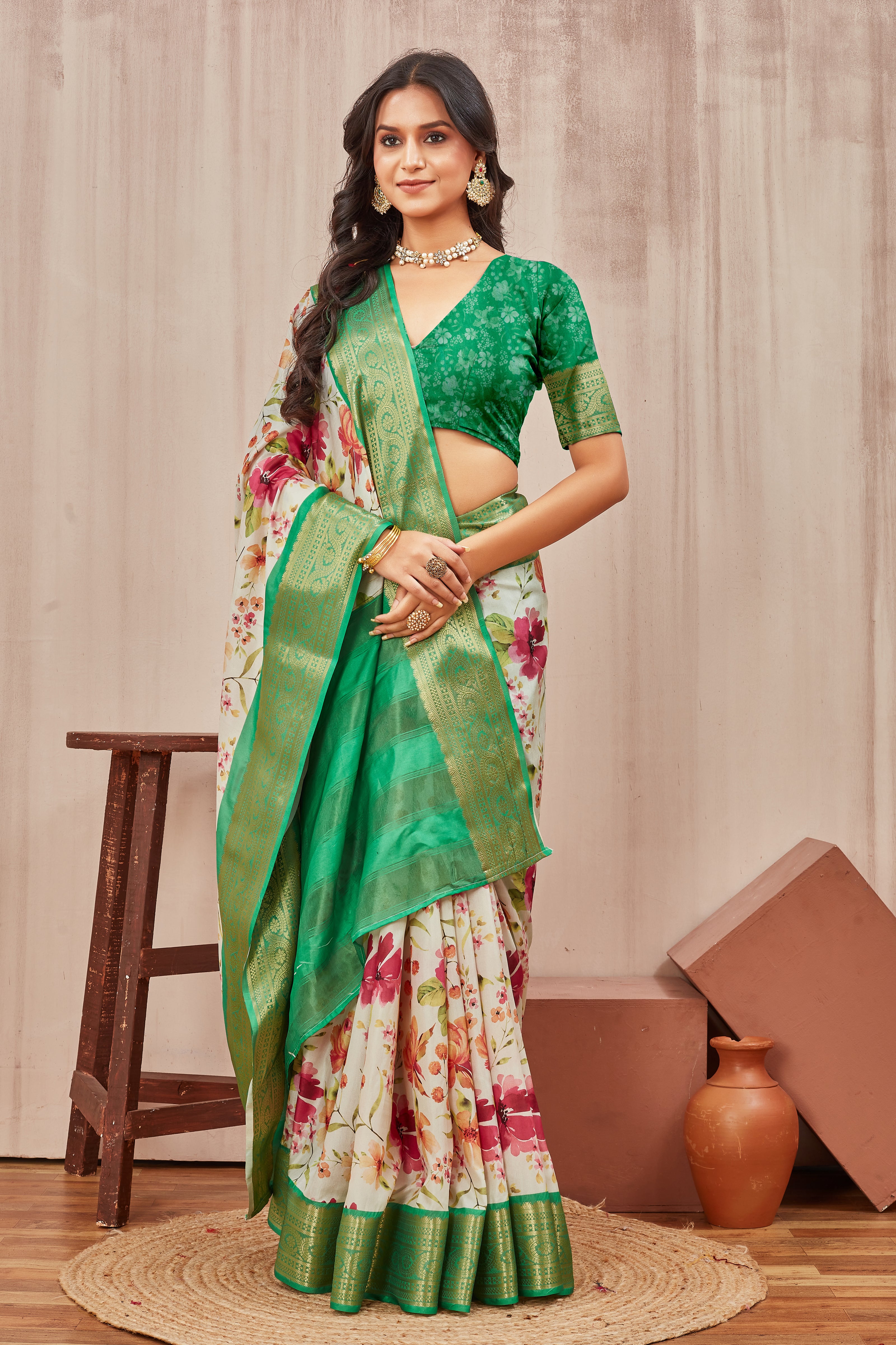 Sarees That Glow with Ethnic Pride