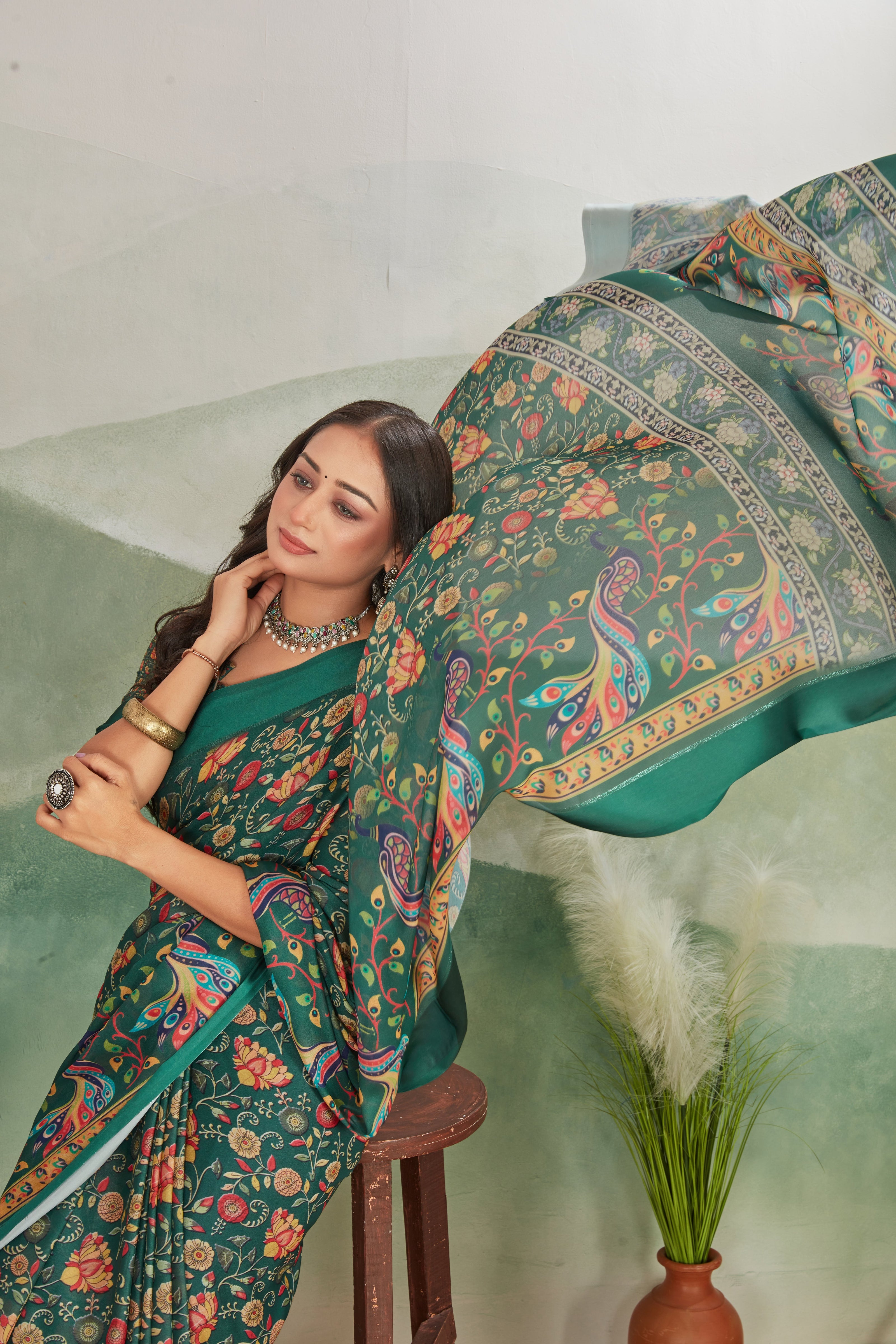 Dark Green Digital Print Saree With Unstitched Blouse