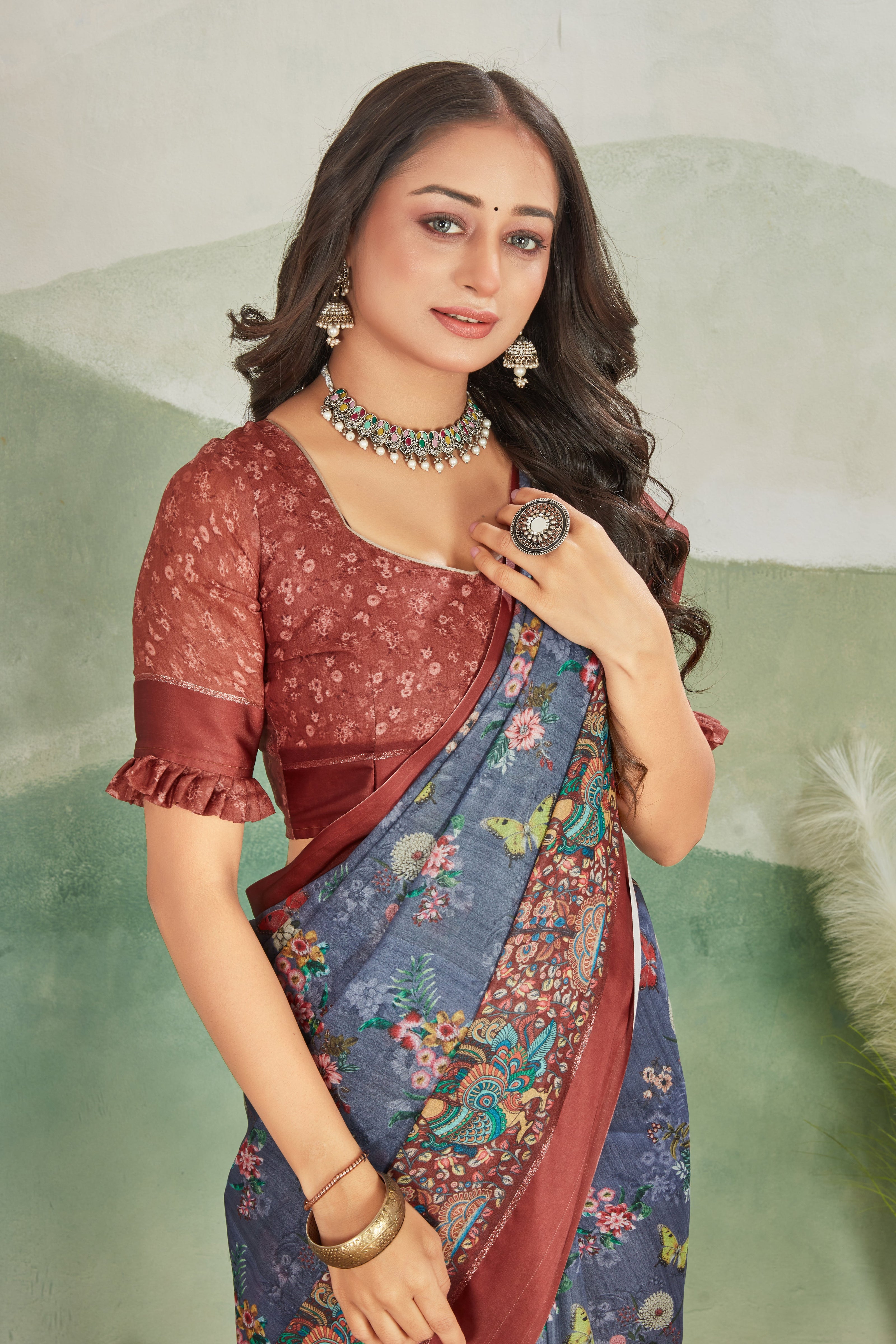 Grey Viscose Satin Fabric Beautiful Digital Print Saree