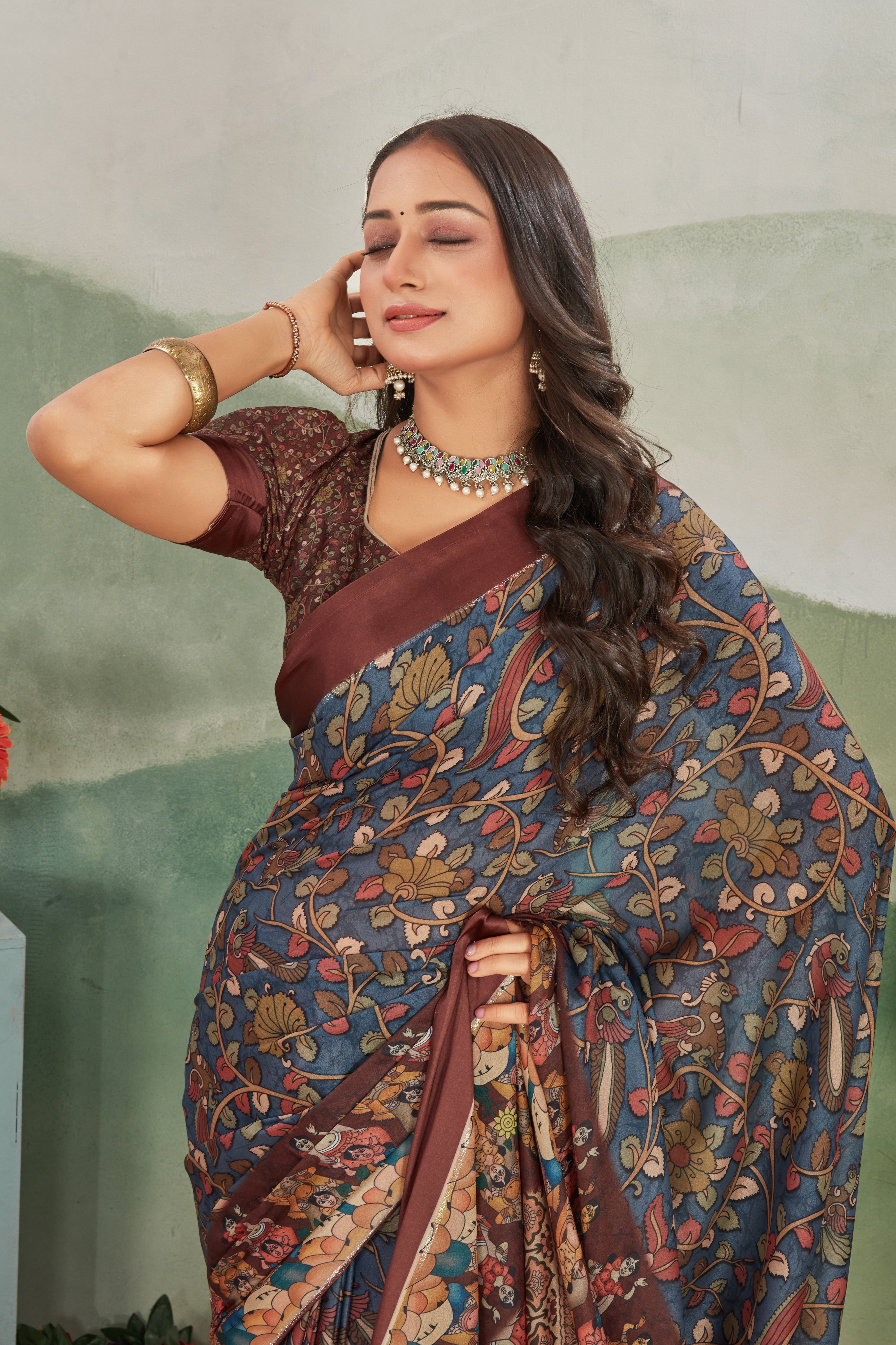 Grey Floral Printed Satin Saree
