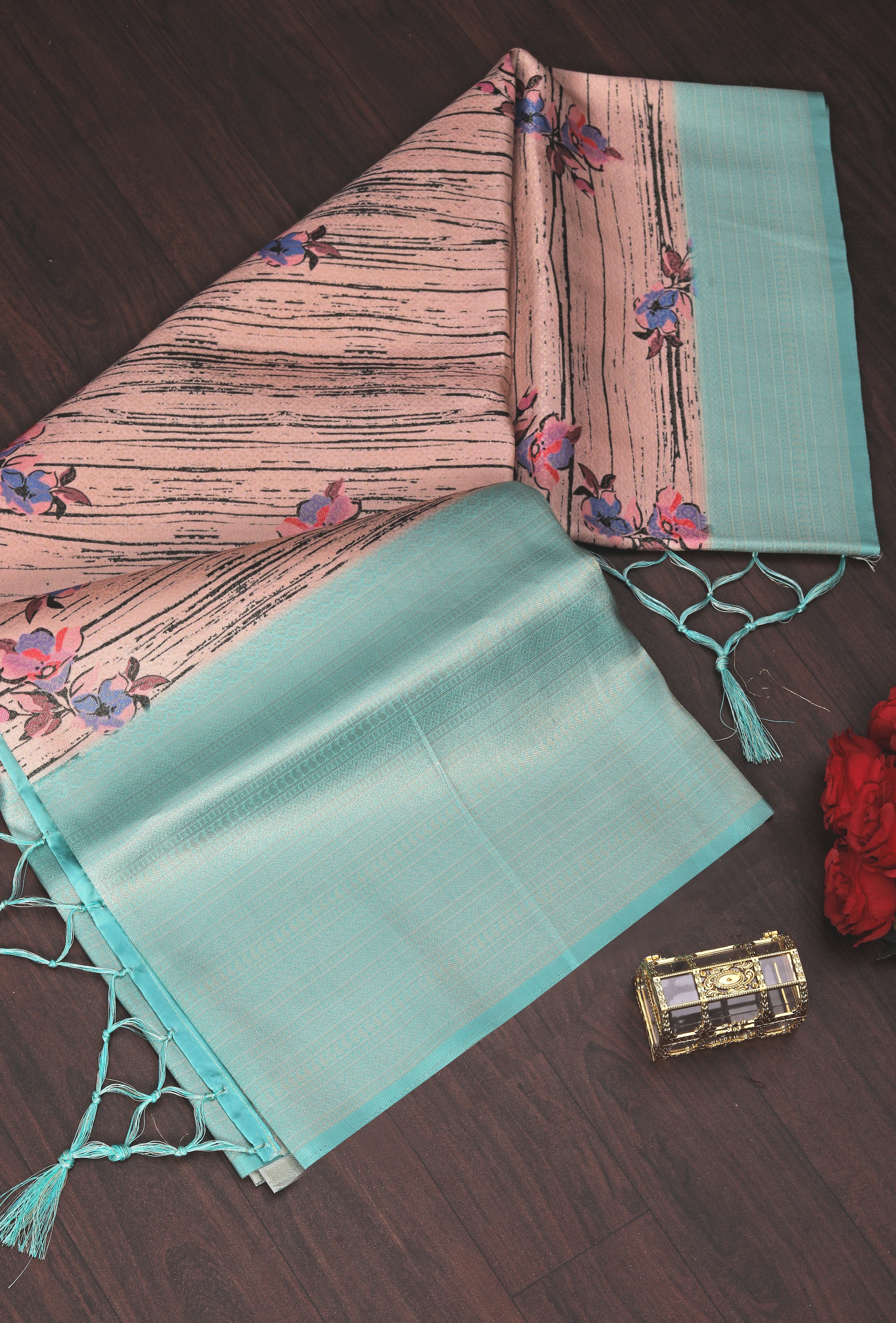 Handcrafted Digital Ikkat Saree Classic Ethnic Look