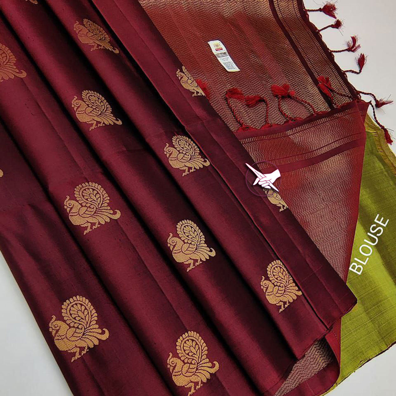 Woven Whispers Appealing Burgundy Pure Silk Elegance Saree