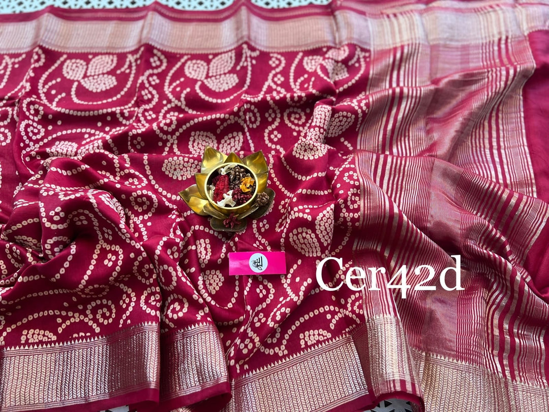 Alluring Pink Soft silk Bandhani Print Saree