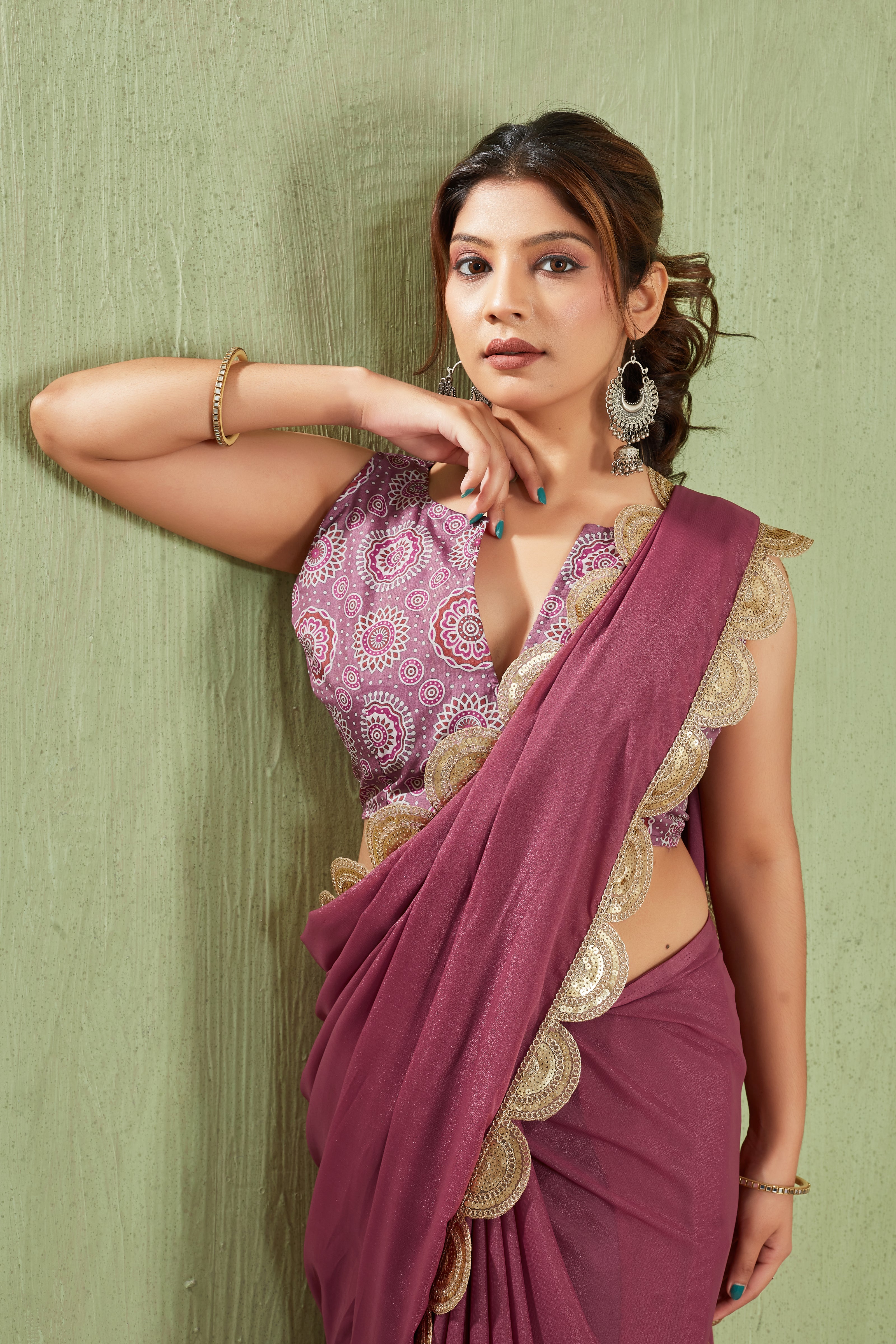 Fancy Lace Border Tissue Silks for Every Occasion