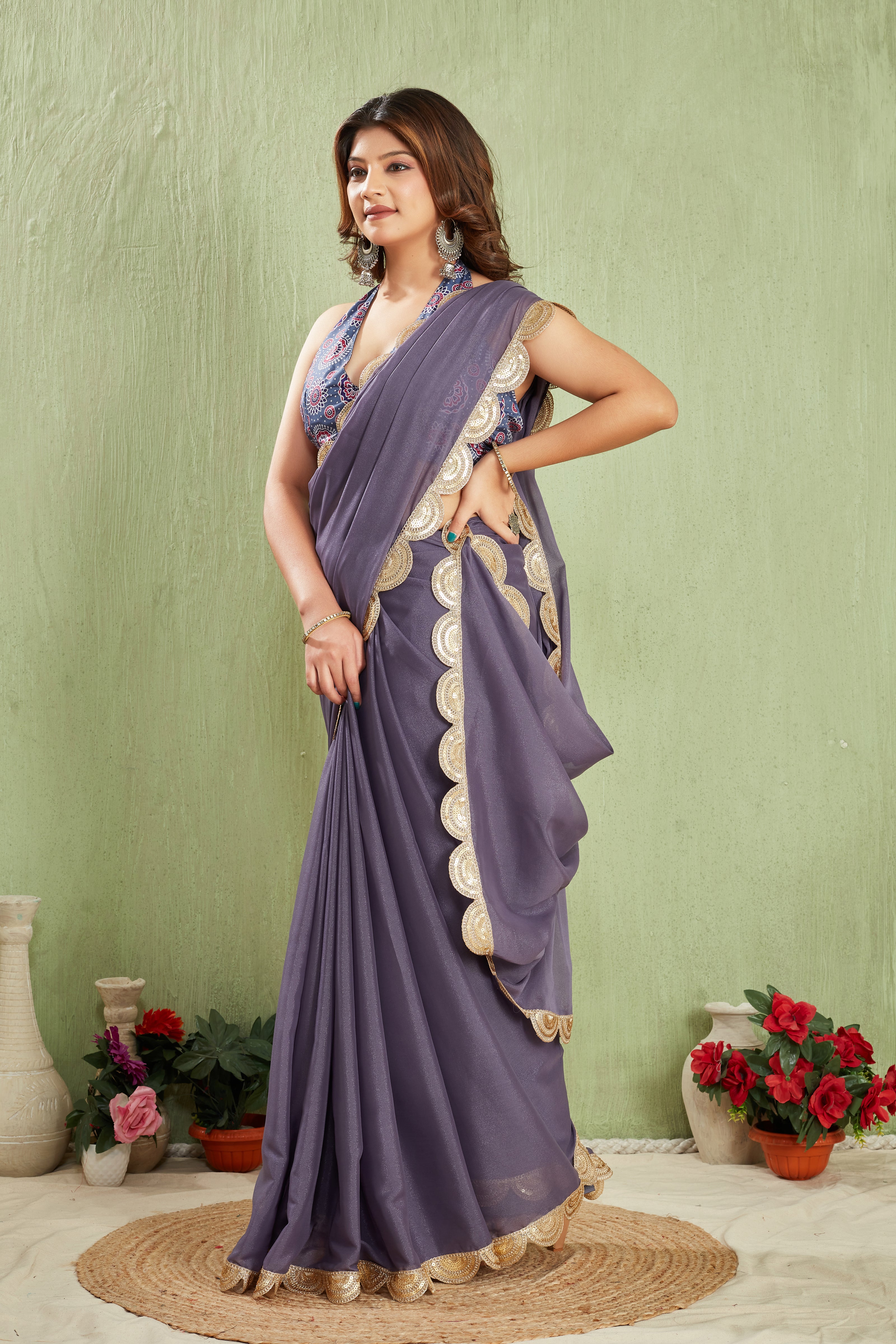 Lightweight Tissue Silk Sarees Featuring Chic Lace Borders