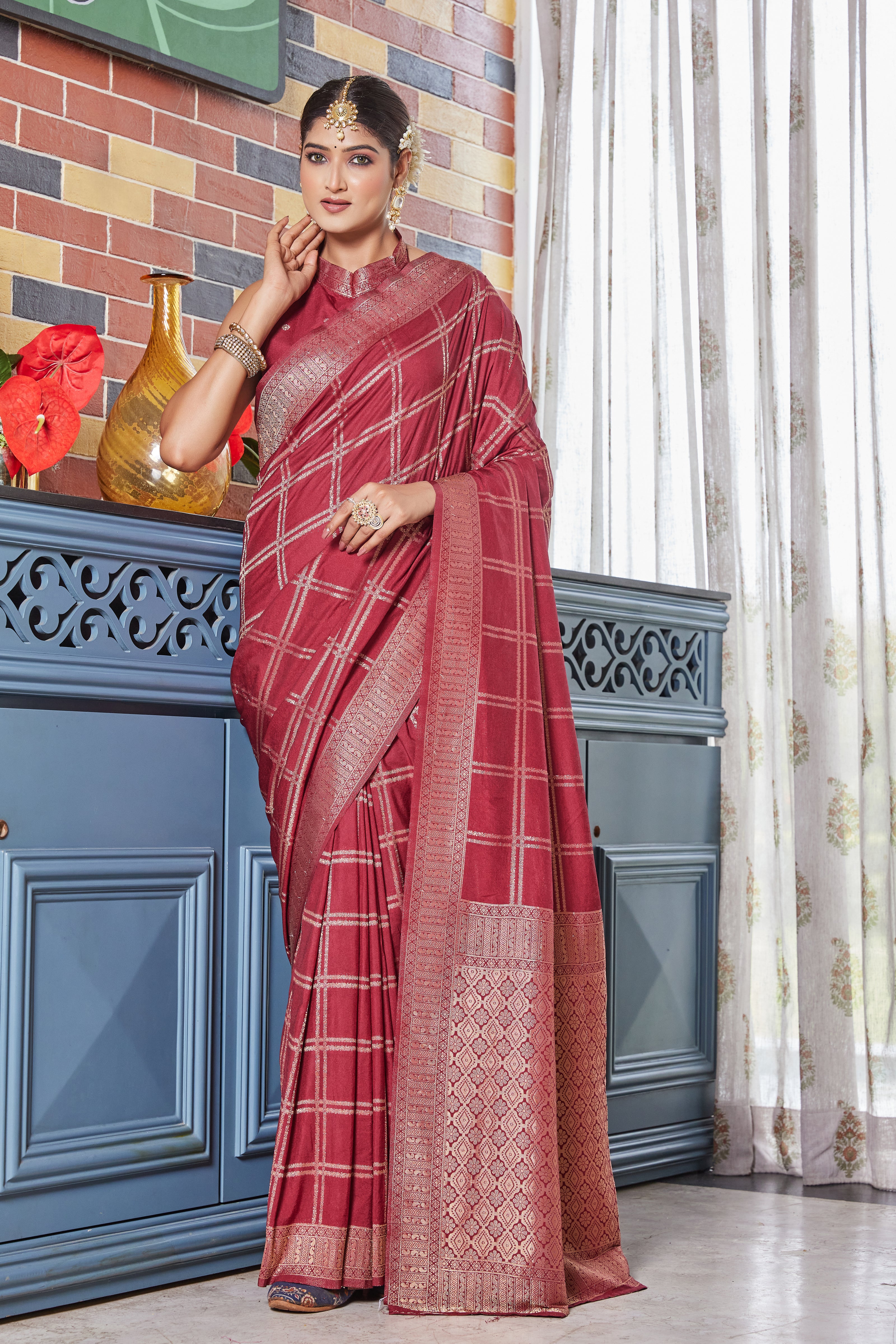 Sarees That Illuminate Festive Moments