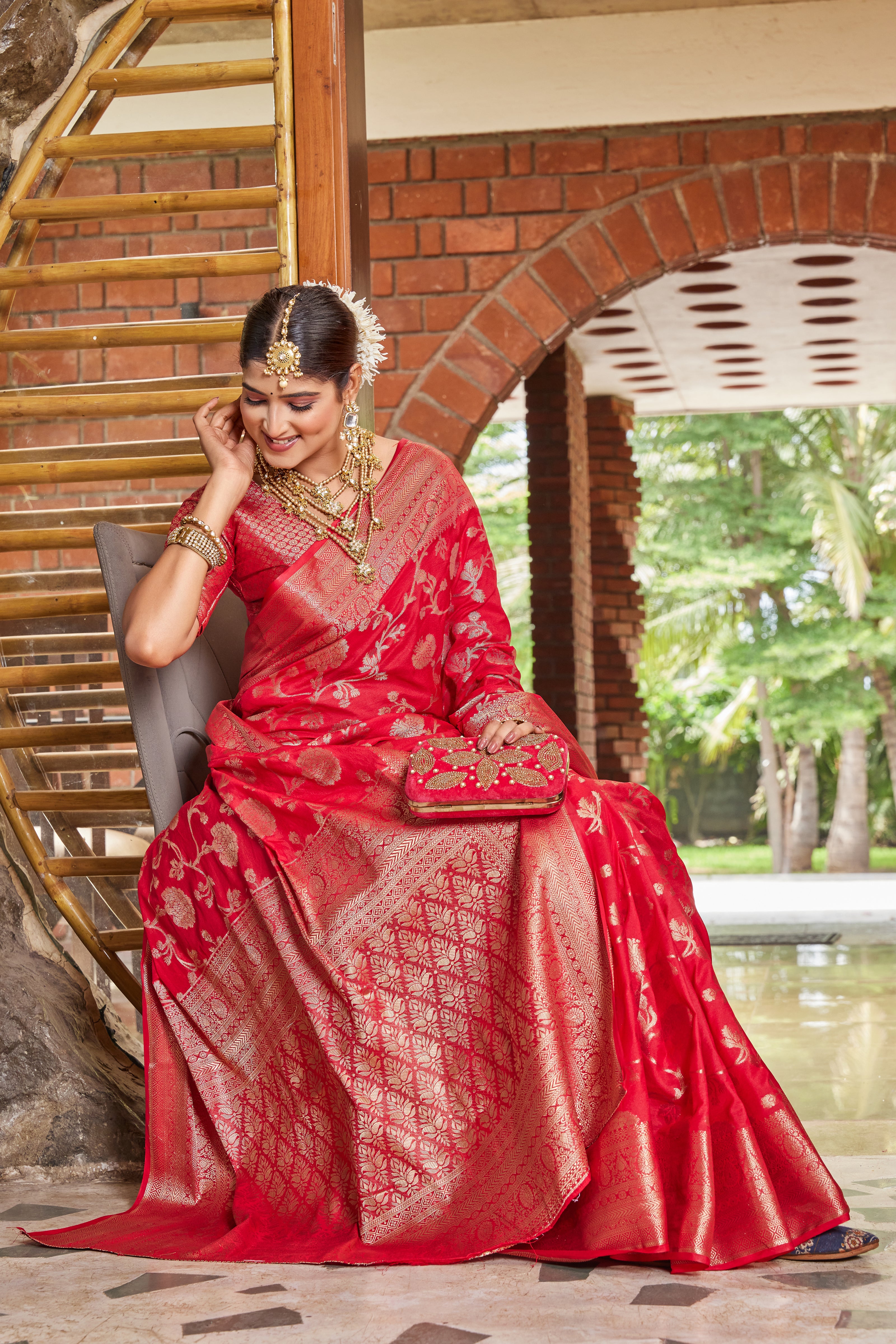 Sarees That Glow with Ethnic Pride