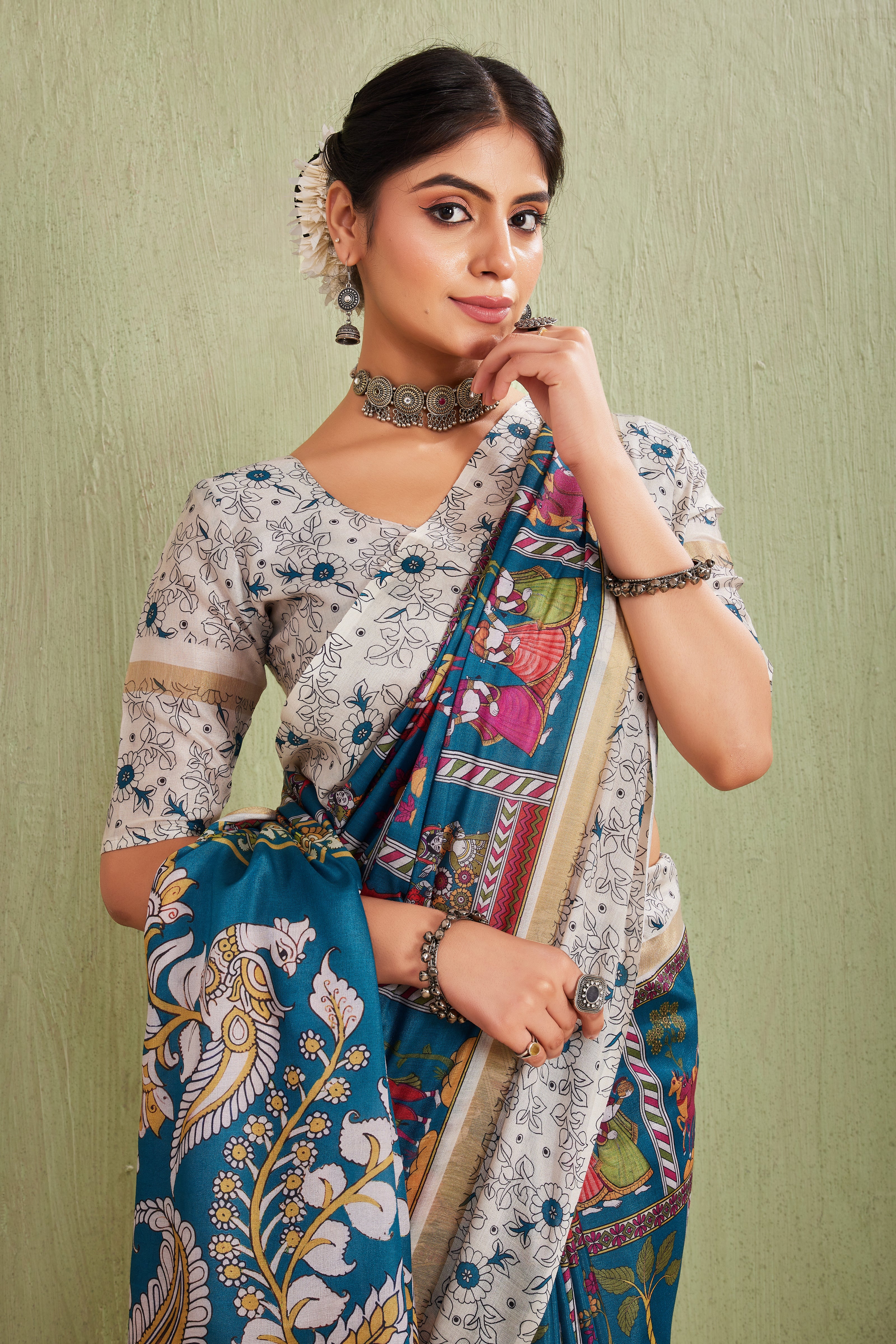 Sarees That Reflect Indian Grandeur