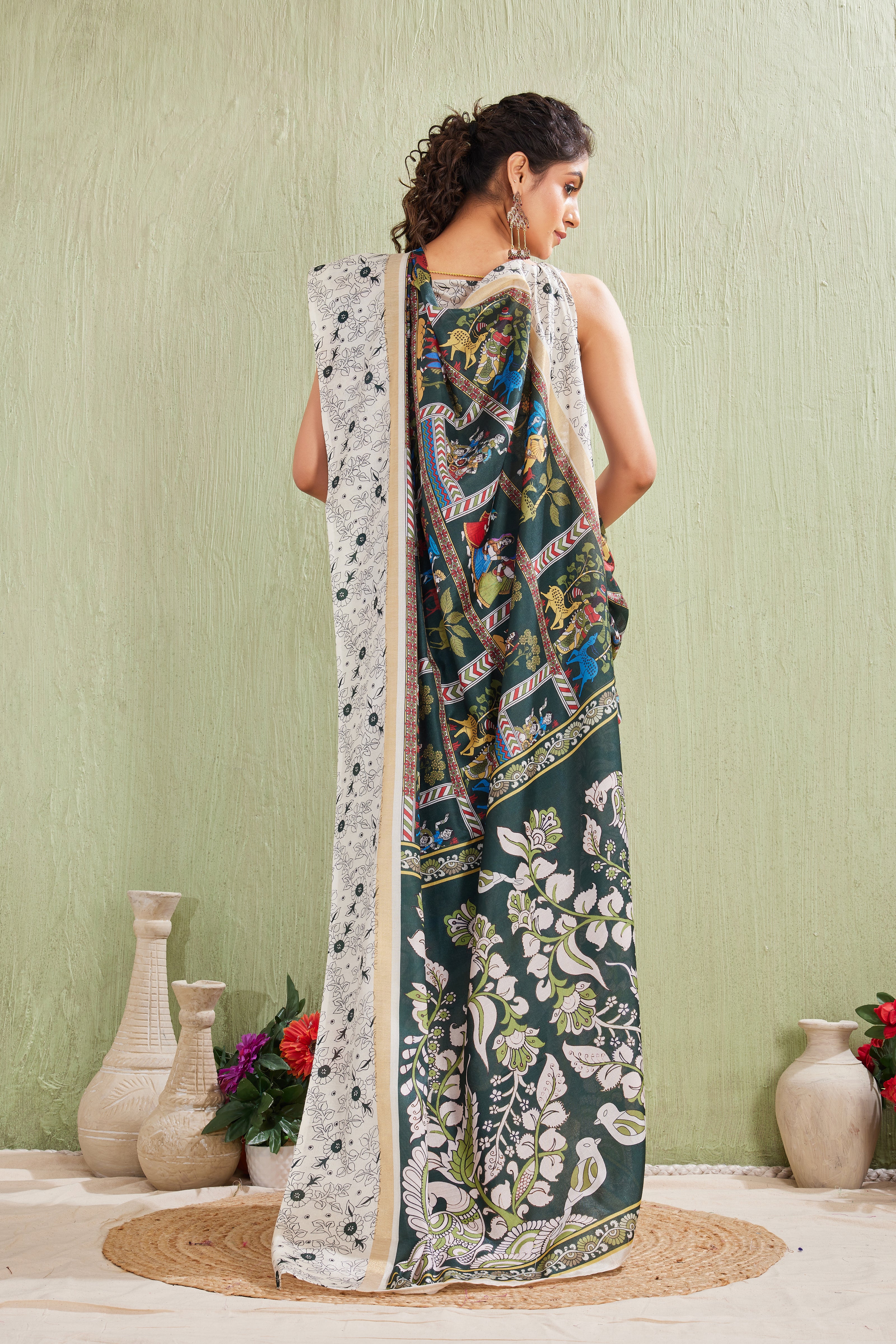 Sarees Designed for Modern Divas