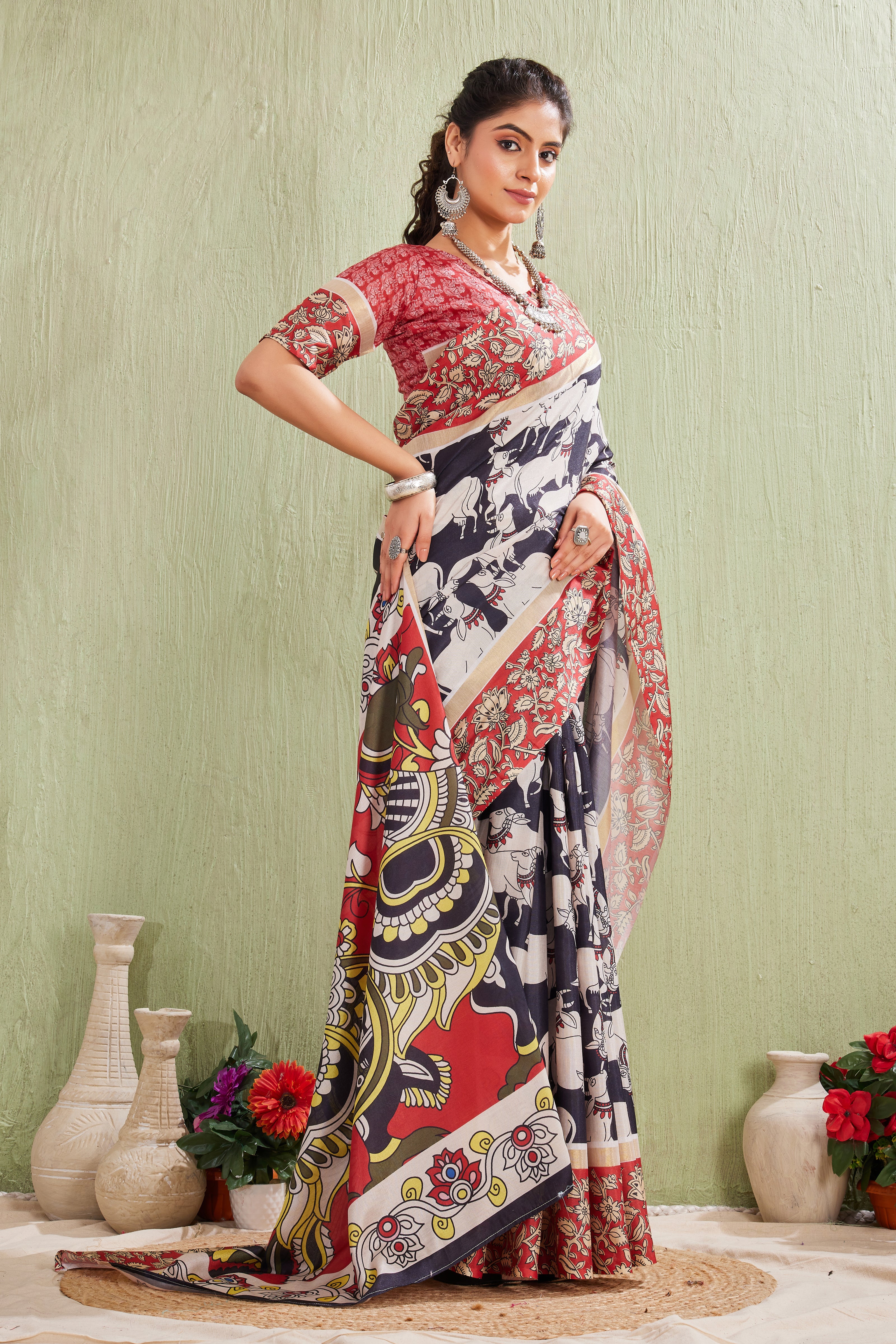 Sarees Inspired by Royal Traditions