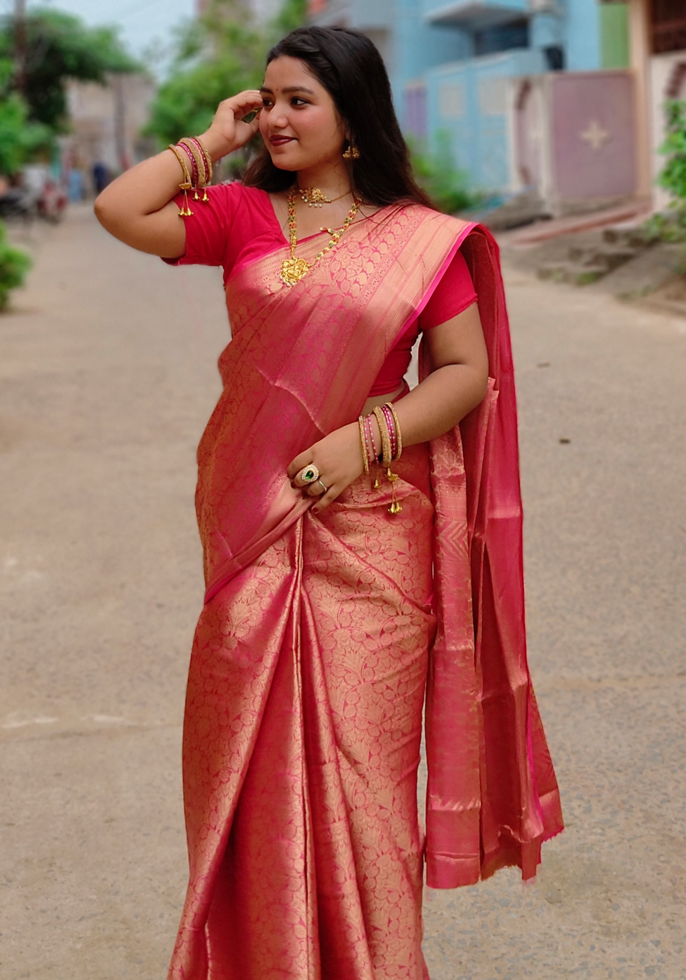 Sarees That Express Pure Beauty