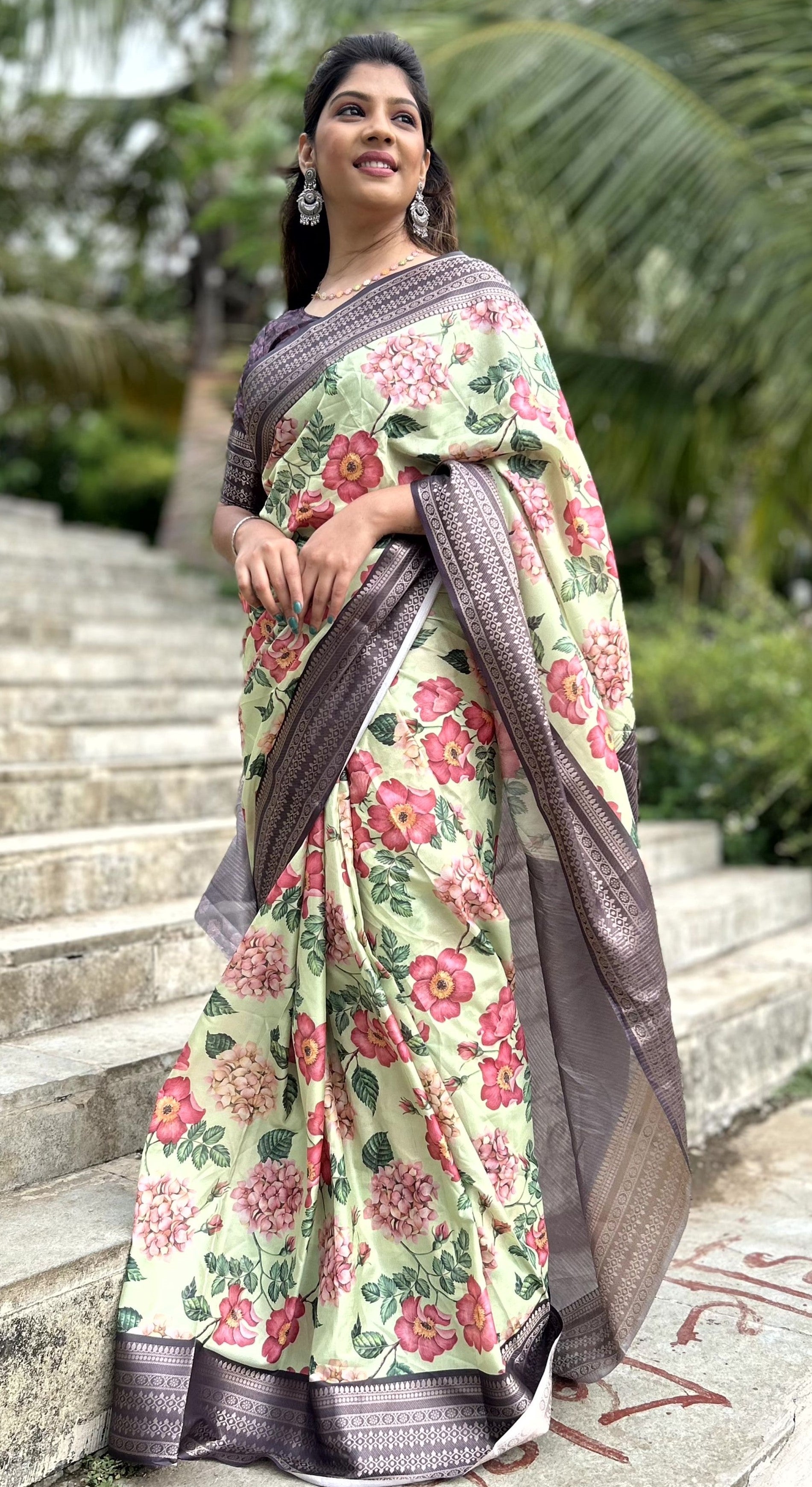 Weaves of India in Six Yards