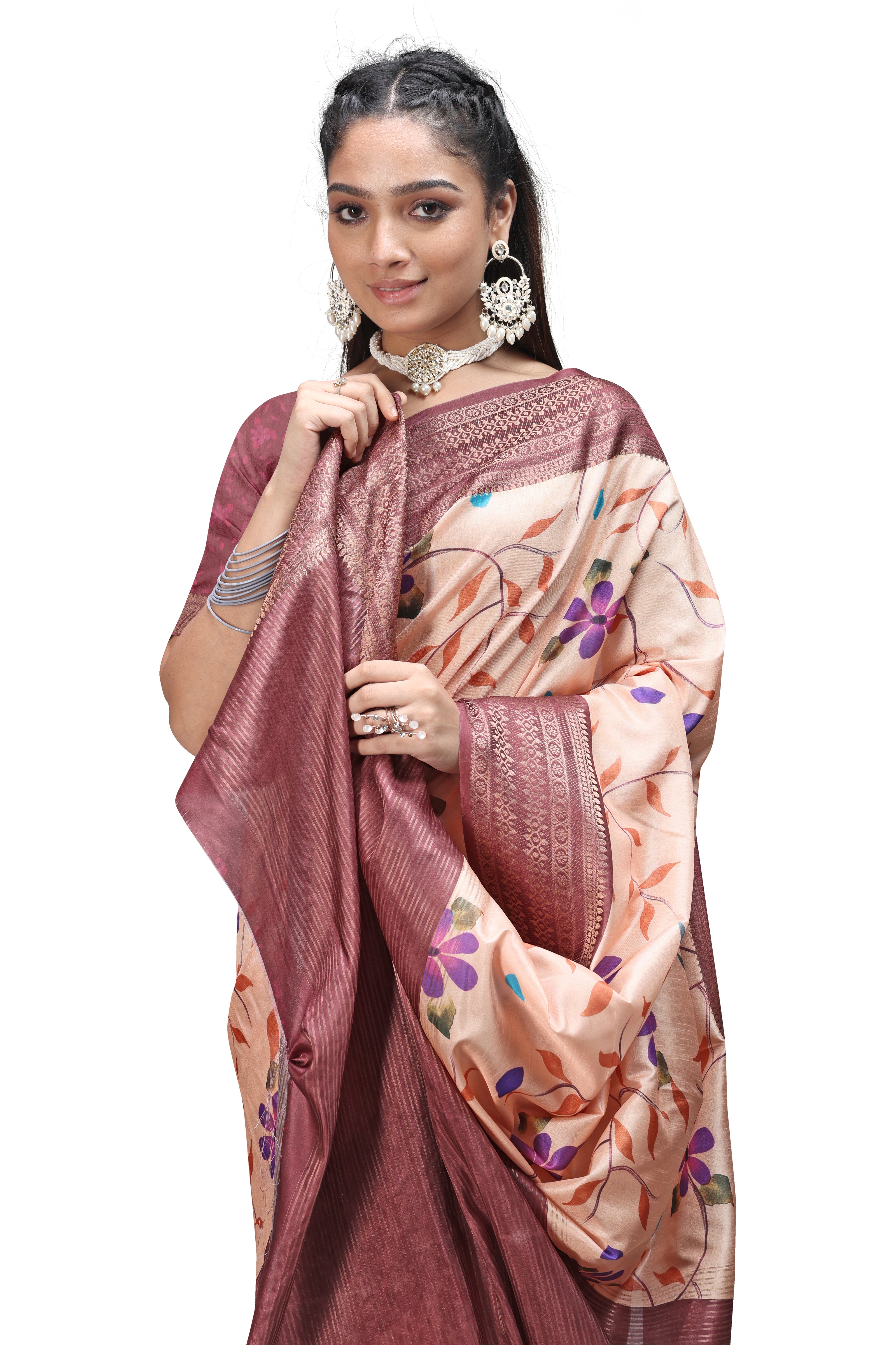 Fashionable Floral Digital Print Sarees Online