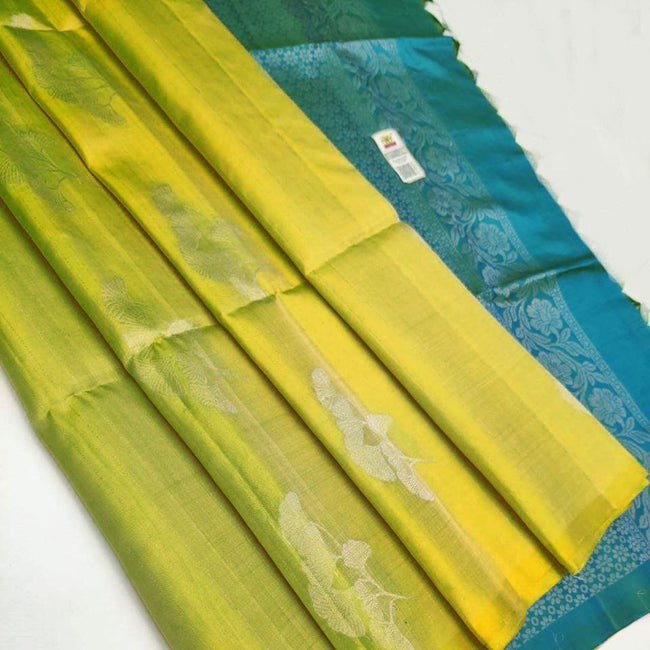 Green Aura Premium Silk Saree With Handcrafted Weaves