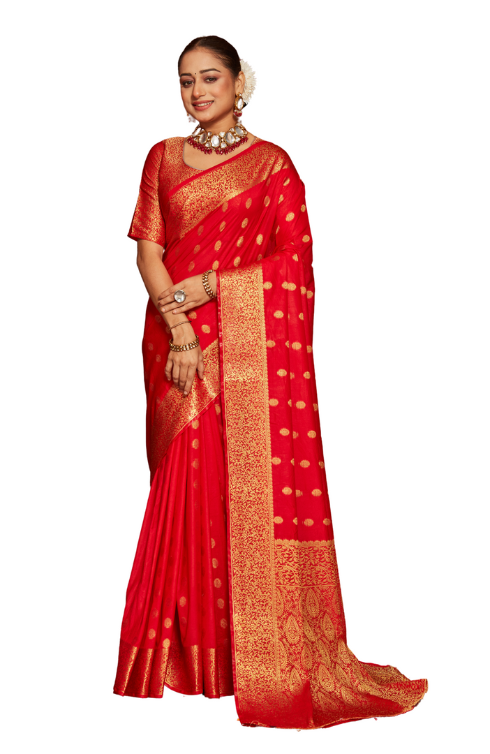 Sarees Beyond Ordinary: Where Style Meets Craft