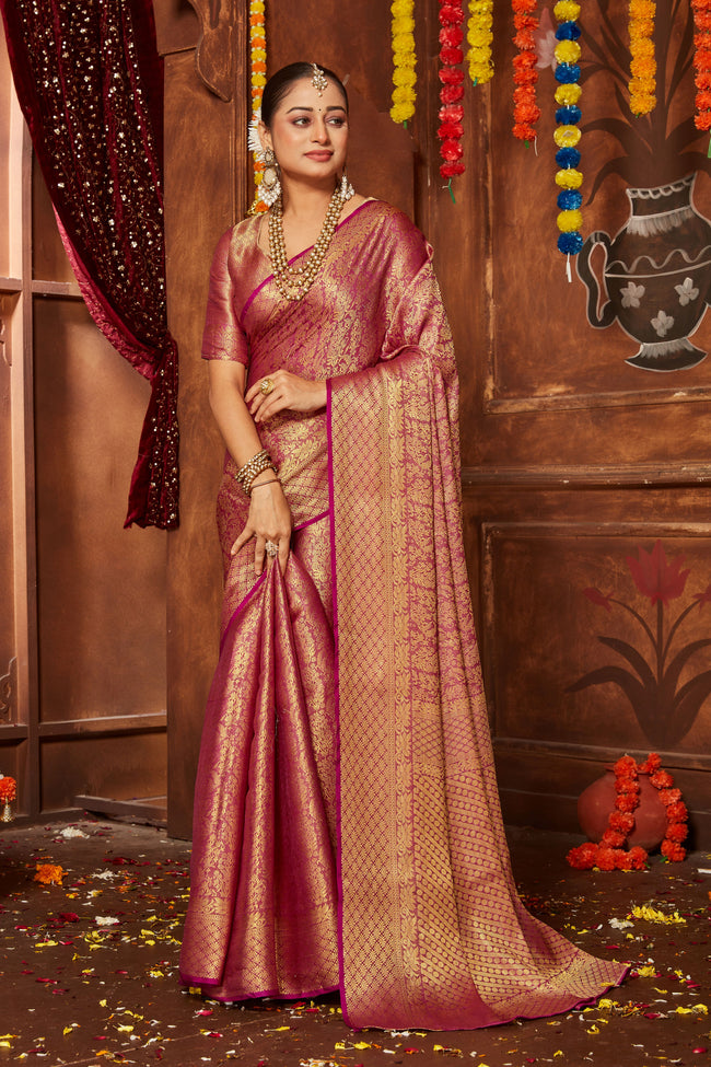 Minimalist Drapes: Simple Sarees, Big Impact