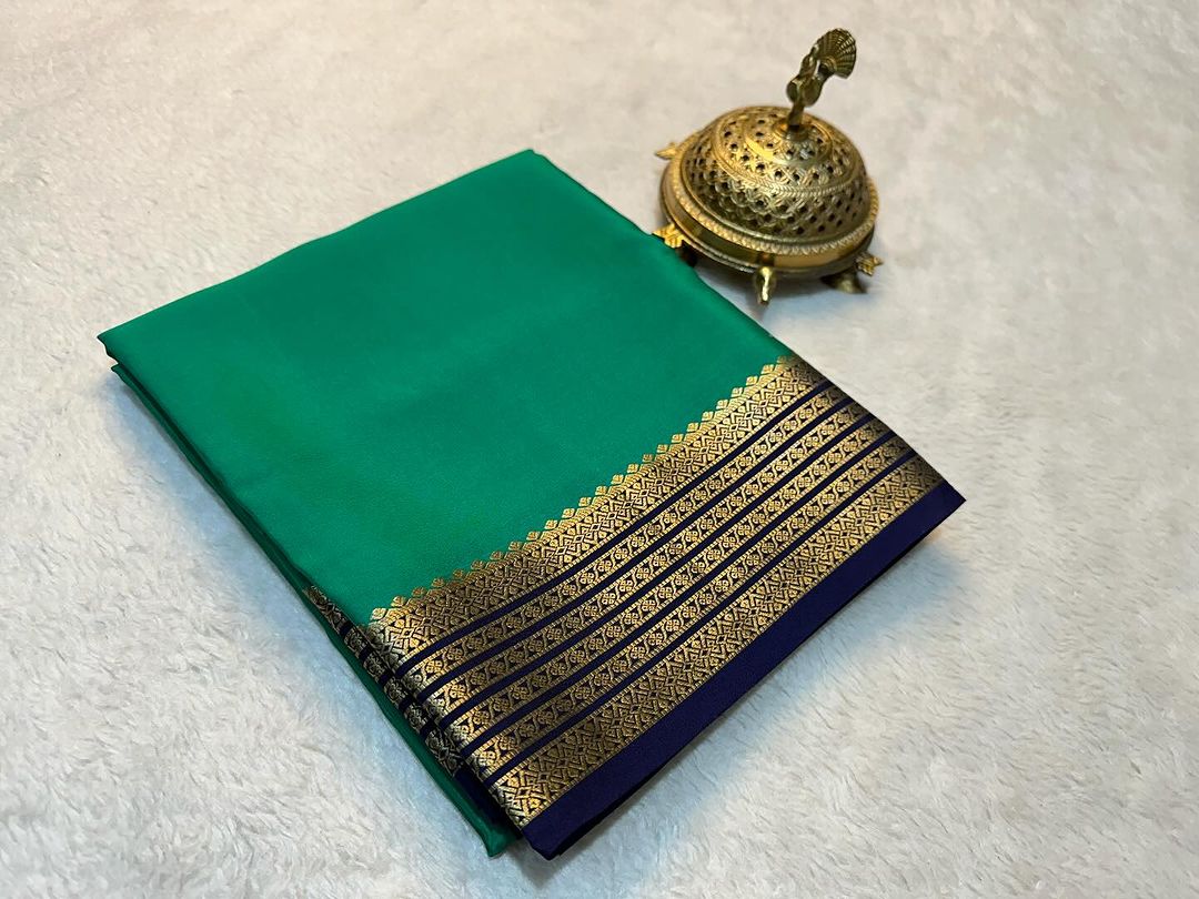 Exclusive Zari Border Green  Colour Plain Mysore Silk Saree.