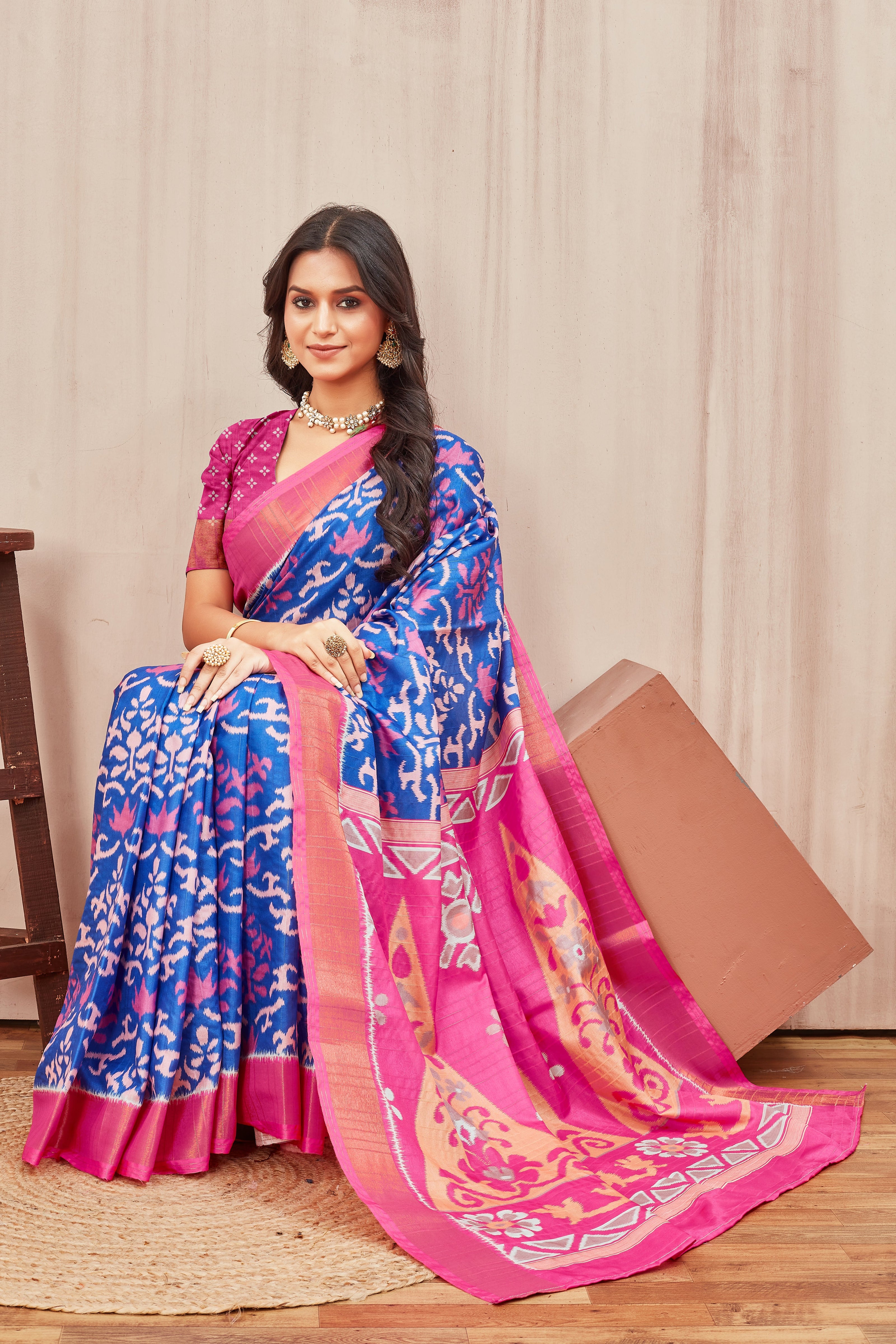 Blue Mysore Crepe Digital Print Saree With Blouse