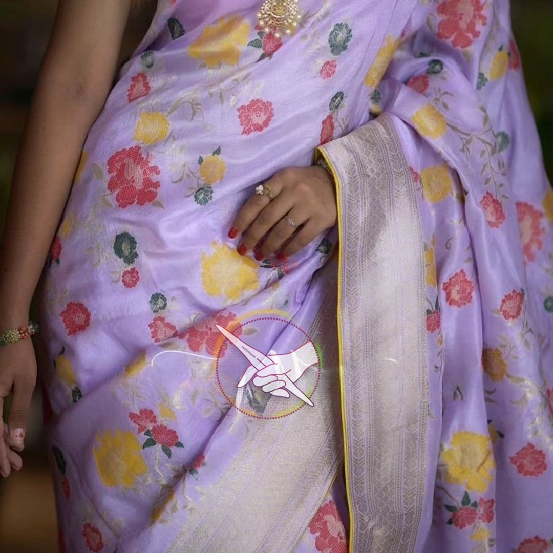 Lavender Royal Weave  Fancy Handloom Silk Saree With Pattu Work Detailing