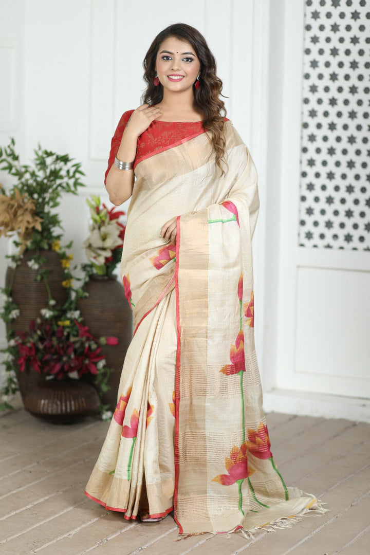 Beige Tussar Silk Floral Kalamkari Hand Painted Saree With Unstitched Blouse Piece