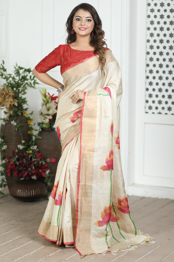 Beige Tussar Silk Floral Kalamkari Hand Painted Saree With Unstitched Blouse Piece