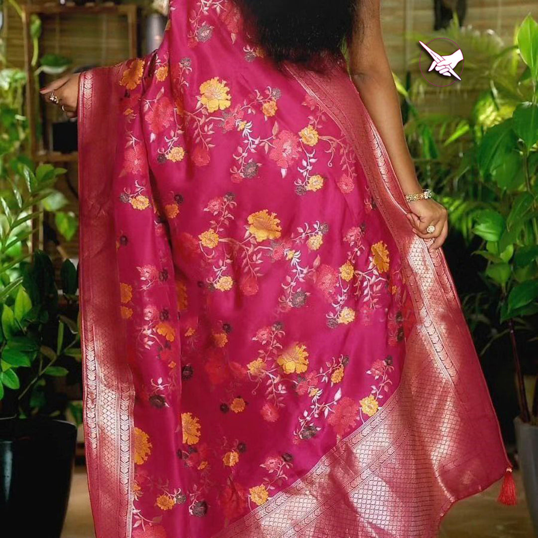 Beautiful Rani Pattu Weaving Silk Saree With Elegant Handloom Finish
