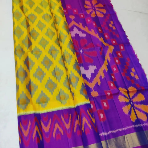 Premium Soft Silk Handloom Saree Featuring Intricate Digital Ikkat Print