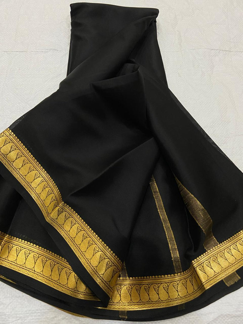 BLACK MANGO ZARI SEMI SOFT SILK SAREE