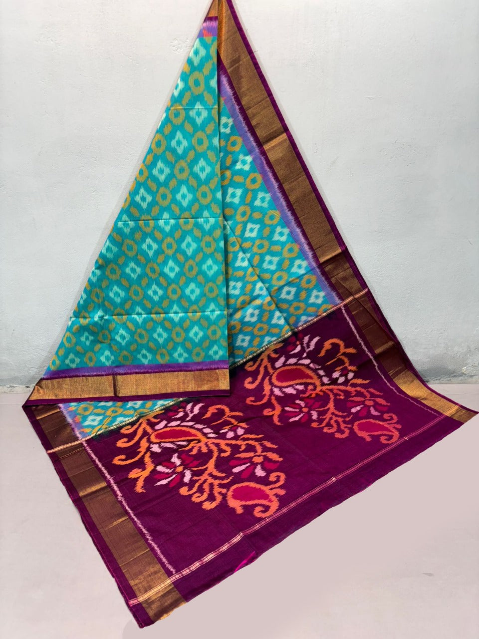 Silk that speaks sophistication with the unique ikkat silk saree