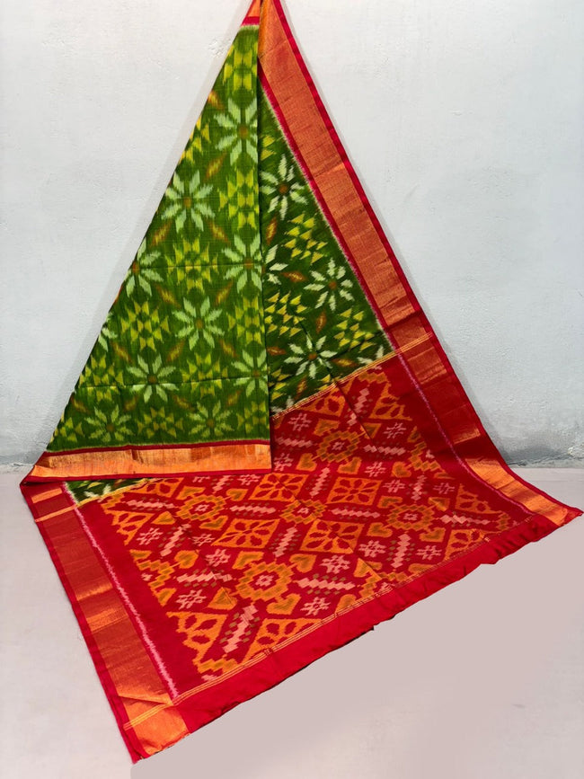Traditional Ikkat Digital Saree In Green Handwoven Appeal