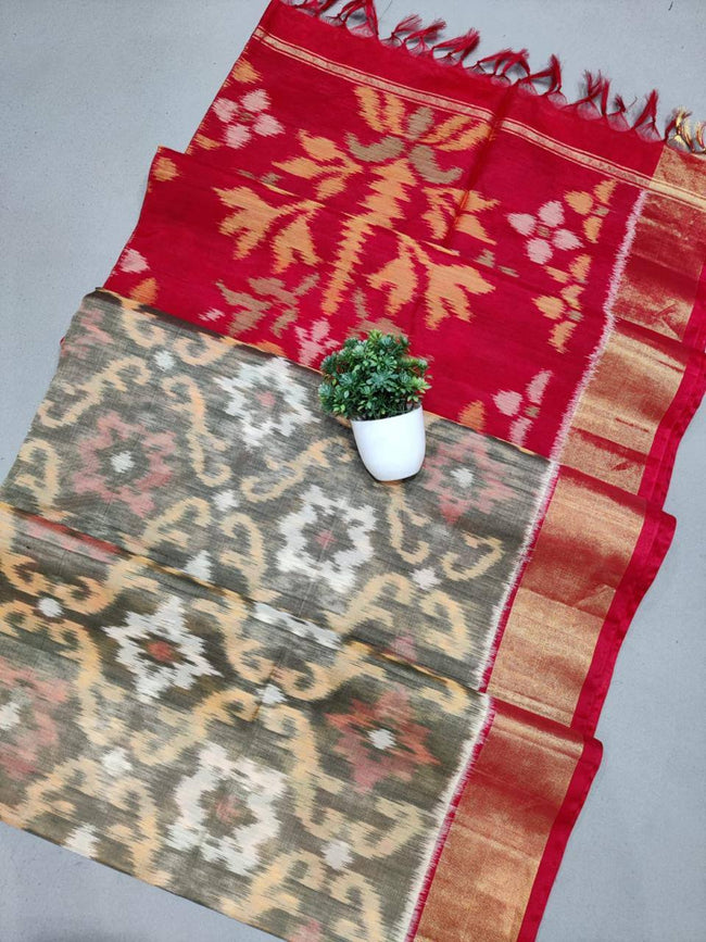 Grey Handloom Silk Saree With Beautiful Ikkat Border Print