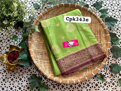 Alluring Green Viscose Soft Silk Saree Lightweight Woven Artwear