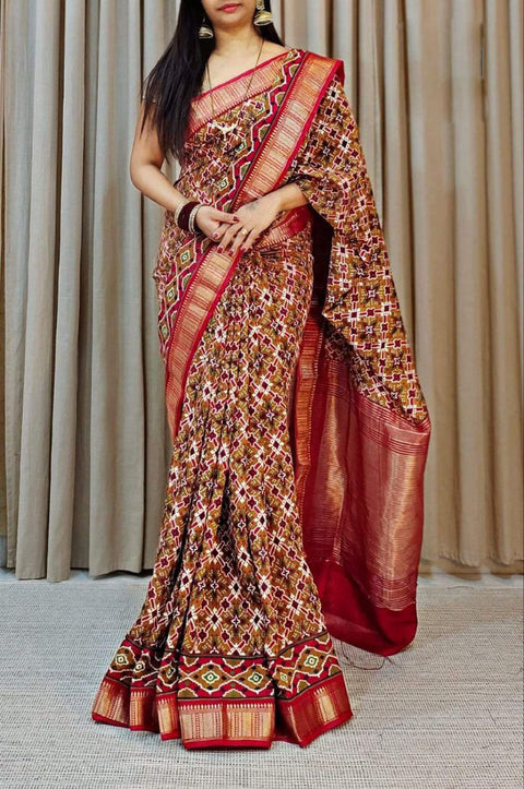 Traditional Handloom Soft Silk Saree With Pochampalli Digital Print And Fancy Blouse