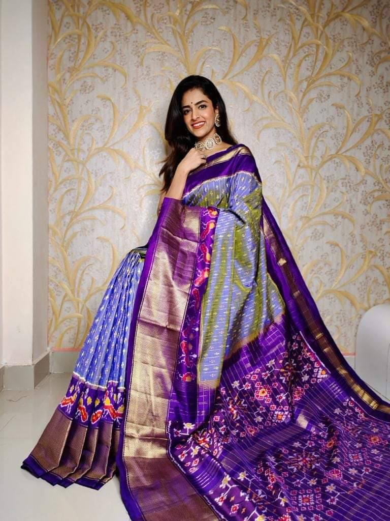 Graceful Zari Woven Soft Silk Saree With Traditional Ikkat Digital Design