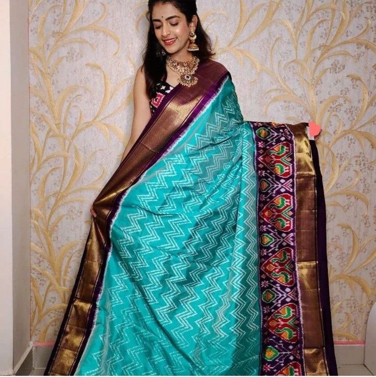 Ikkat Printed Handloom Soft Silk Saree