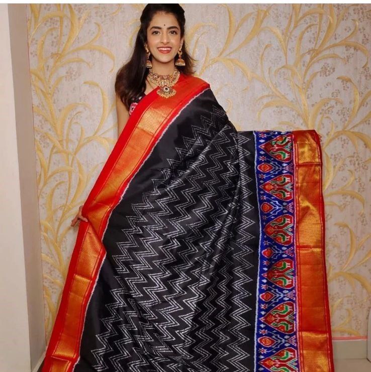 Traditional Ikkat Digital Print Saree In Premium Soft Handloom Silk